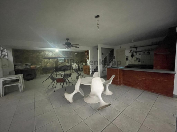 Imagem Casa com 4 Quartos à Venda, em Bela Vista - Volta Redonda Imagem Casa com 4 Quartos à Venda, em Bela Vista - Volta Redonda