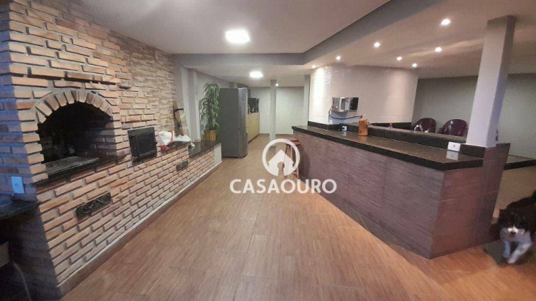 Imagem Casa com 4 Quartos à Venda, 300 m² em Floresta - Belo Horizonte Imagem Casa com 4 Quartos à Venda, 300 m² em Floresta - Belo Horizonte