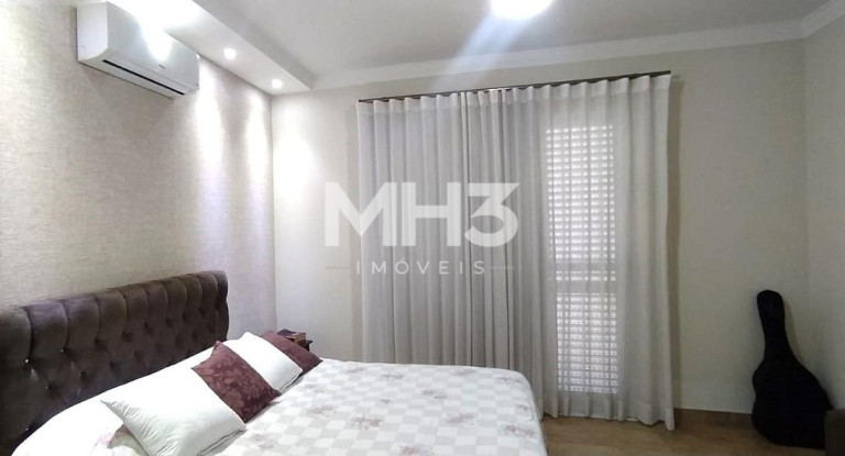 Imagem Casa de Condomínio com 3 Quartos à Venda, 223 m² em Residencial Real Parque Sumaré - Sumaré
