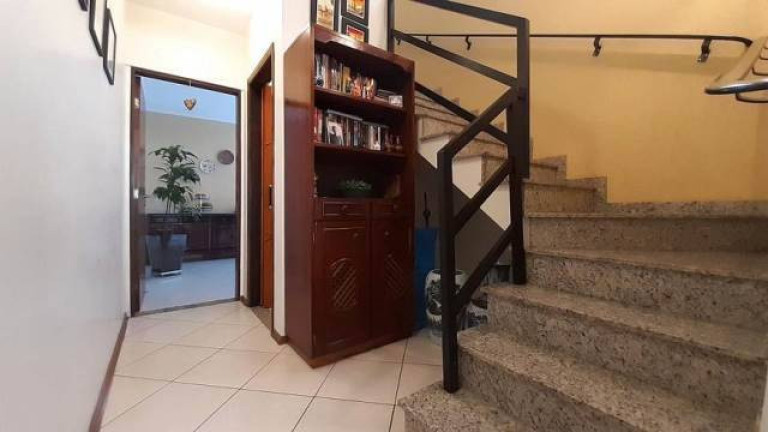 Imagem Sobrado com 3 Quartos à Venda, 239 m² em Campestre - Santo André Imagem Sobrado com 3 Quartos à Venda, 239 m² em Campestre - Santo André