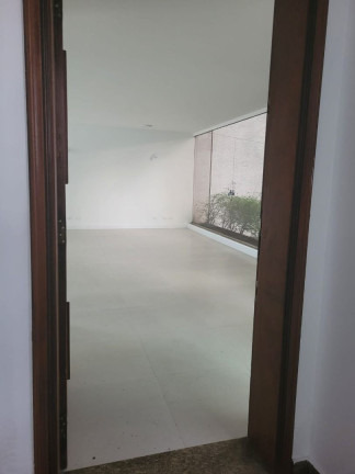 Imagem Sobrado com 4 Quartos para Alugar, 330 m² em Indianópolis - São Paulo Imagem Sobrado com 4 Quartos para Alugar, 330 m² em Indianópolis - São Paulo