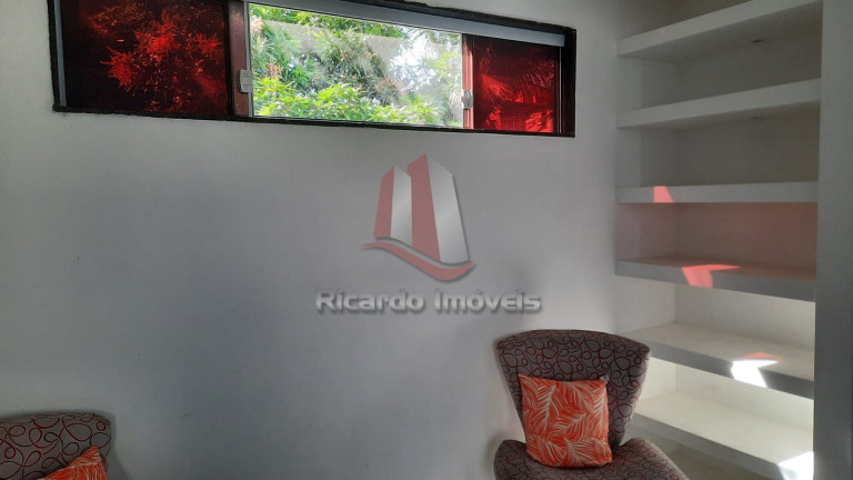 Imagem Imóvel com 3 Quartos à Venda, 150 m² em Cabo Frio