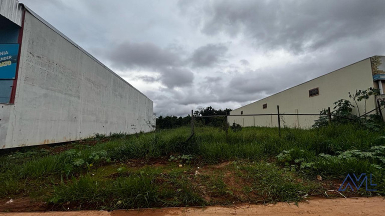 Imagem Terreno à Venda, 800 m² em Jardim Radialista - Campo Grande Imagem Terreno à Venda, 800 m² em Jardim Radialista - Campo Grande