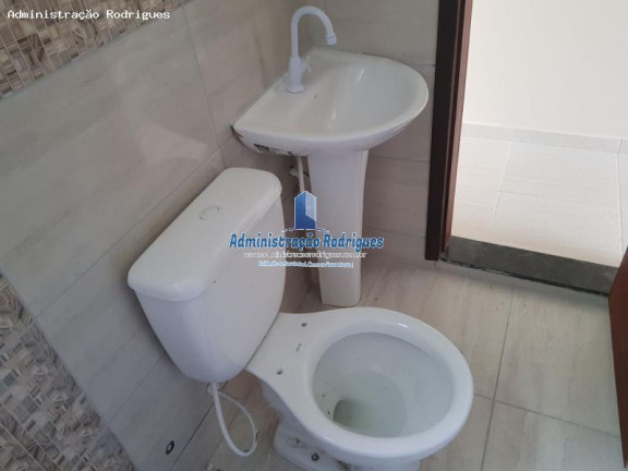 Imagem Casa com 1 Quarto à Venda, 36 m² em Laranjal - São Gonçalo Imagem Casa com 1 Quarto à Venda, 36 m² em Laranjal - São Gonçalo