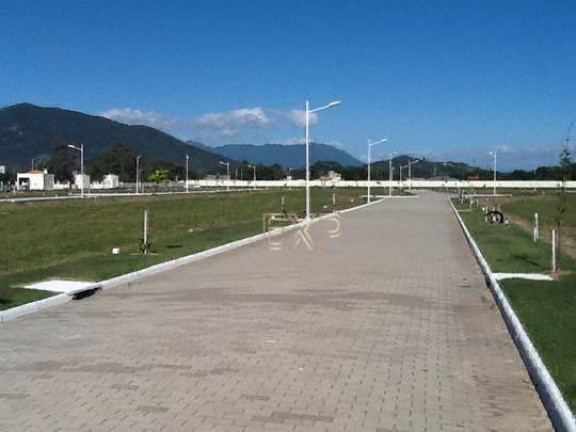 Imagem Terreno à Venda, 374 m² em Campeche - Florianópolis Imagem Terreno à Venda, 374 m² em Campeche - Florianópolis