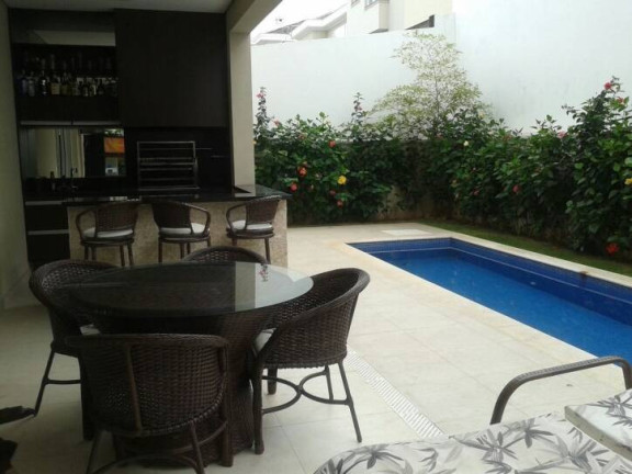 Casa com 3 Quartos à Venda, 420 m² em Alphaville - Santana De Parnaíba