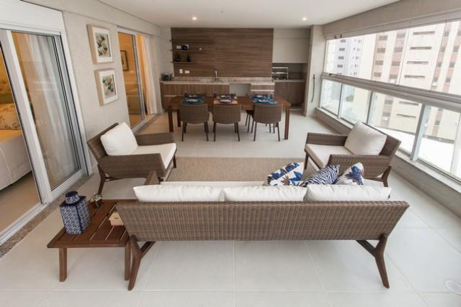 Imagem Apartamento com 3 Quartos à Venda, 135 m² em Pitangueiras - Guarujá Imagem Apartamento com 3 Quartos à Venda, 135 m² em Pitangueiras - Guarujá