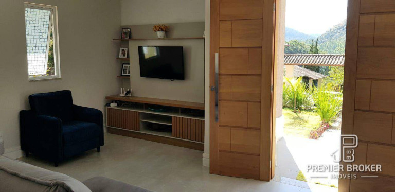 Imagem Casa com 3 Quartos à Venda, 250 m² em Sebastiana - Teresópolis