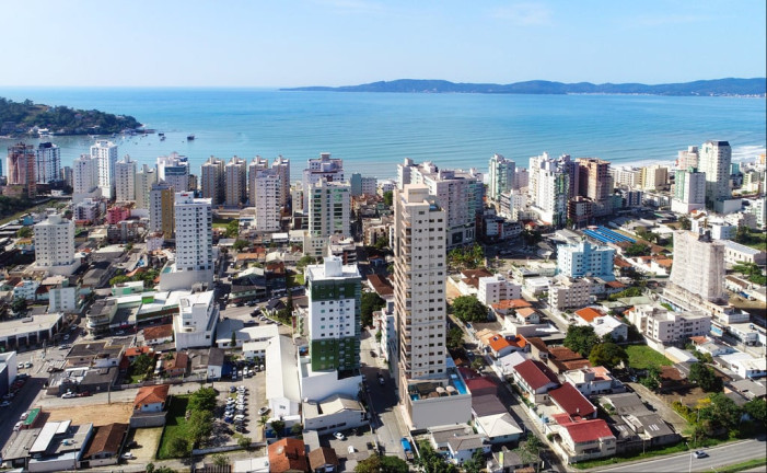 Imagem Apartamento com 3 Quartos à Venda, 127 m² Imagem Apartamento com 3 Quartos à Venda, 127 m²