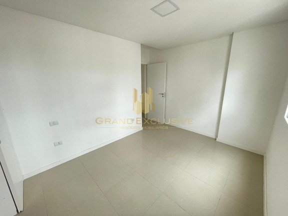 Imagem Apartamento com 4 Quartos à Venda, 140 m² em Pioneiros - Balneário Camboriú Imagem Apartamento com 4 Quartos à Venda, 140 m² em Pioneiros - Balneário Camboriú
