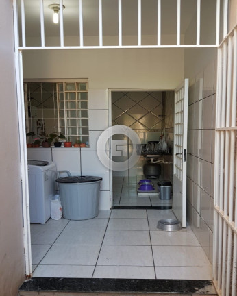 Imagem Sobrado com 3 Quartos à Venda, 240 m² em Prolongamento Todos Os Santos - Montes Claros