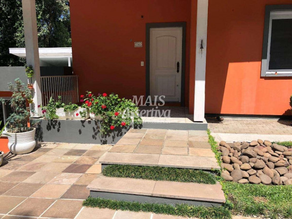 Imagem Casa com 5 Quartos à Venda, 326 m² em Vila Suiça - Canela Imagem Casa com 5 Quartos à Venda, 326 m² em Vila Suiça - Canela