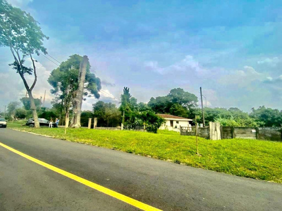 Imagem Terreno à Venda, em Pilarzinho - Curitiba Imagem Terreno à Venda, em Pilarzinho - Curitiba