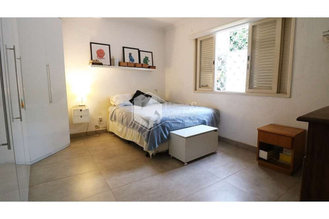 Imagem Casa com 4 Quartos à Venda, 350 m² em Vila Madalena - São Paulo Imagem Casa com 4 Quartos à Venda, 350 m² em Vila Madalena - São Paulo