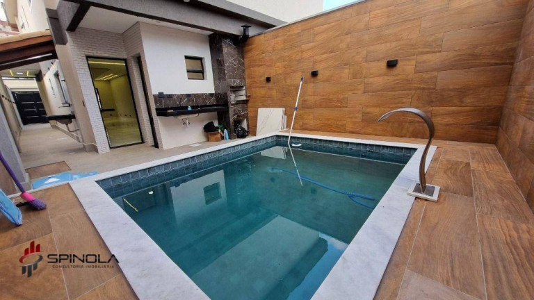 Imagem Sobrado com 3 Quartos à Venda, 180 m² em Maracanã - Praia Grande Imagem Sobrado com 3 Quartos à Venda, 180 m² em Maracanã - Praia Grande