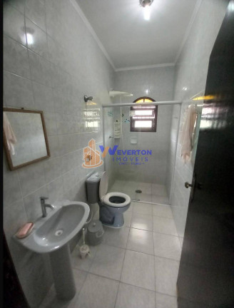 Imagem Casa com 2 Quartos à Venda, 290 m² em Itaguai - Mongaguá