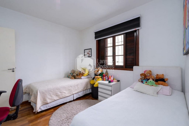 Imagem Casa com 3 Quartos à Venda, 130 m² em Vila Marari - São Paulo Imagem Casa com 3 Quartos à Venda, 130 m² em Vila Marari - São Paulo