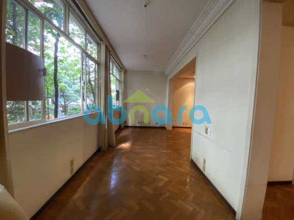 Imagem Apartamento com 4 Quartos à Venda, 316 m² em Copacabana - Rio De Janeiro Imagem Apartamento com 4 Quartos à Venda, 316 m² em Copacabana - Rio De Janeiro