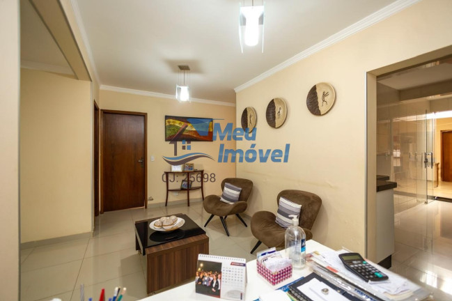 Imagem Casa com 4 Quartos à Venda, 200 m² em Setor Central (gama) - Brasília Imagem Casa com 4 Quartos à Venda, 200 m² em Setor Central (gama) - Brasília