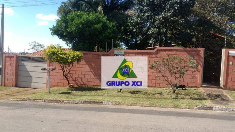 Imagem Chácara com 3 Quartos à Venda, 168 m² em Balneario Tropical - Paulínia Imagem Chácara com 3 Quartos à Venda, 168 m² em Balneario Tropical - Paulínia