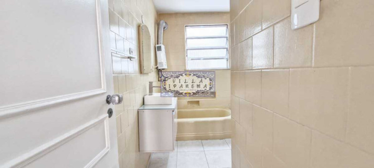 Imagem Apartamento com 3 Quartos à Venda, 160 m² em Copacabana - Rio De Janeiro Imagem Apartamento com 3 Quartos à Venda, 160 m² em Copacabana - Rio De Janeiro