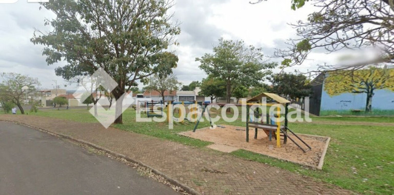 Casa com 3 Quartos à Venda, 166 m² em Parque Residencial Rondon - Lençóis Paulista