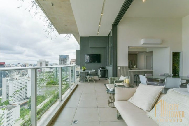 Apartamento com 3 Quartos à Venda, 175 m² em Cerqueira César - São Paulo