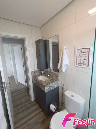 Apartamento com 2 Quartos à Venda, 54 m² em Rio Caveiras - Biguaçu