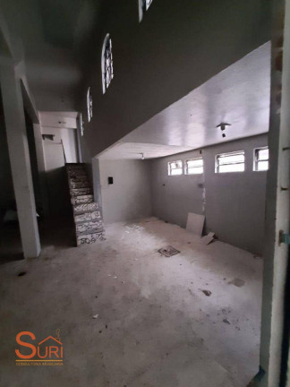 Imagem Galpão à Venda, 582 m² em Vila Junqueira - Santo André Imagem Galpão à Venda, 582 m² em Vila Junqueira - Santo André