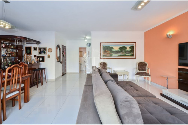 Imagem Casa com 3 Quartos à Venda, 190 m² em Vila Romana - São Paulo