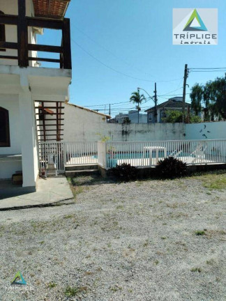 Imagem Casa com 9 Quartos à Venda, 300 m² em Costazul - Rio Das Ostras