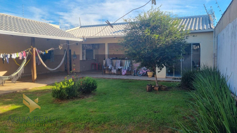 Imagem Casa com 4 Quartos à Venda, 190 m² em Jardim Alto São Francisco - Campo Grande Imagem Casa com 4 Quartos à Venda, 190 m² em Jardim Alto São Francisco - Campo Grande