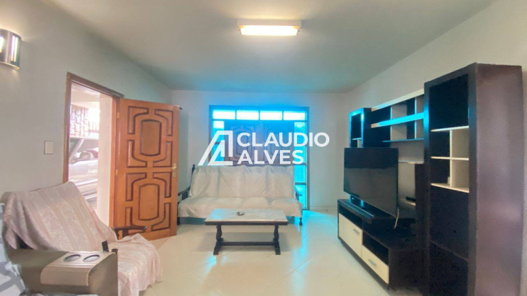 Imagem Casa com 4 Quartos à Venda, 392 m² em Jardim Cruzeiro - Feira De Santana