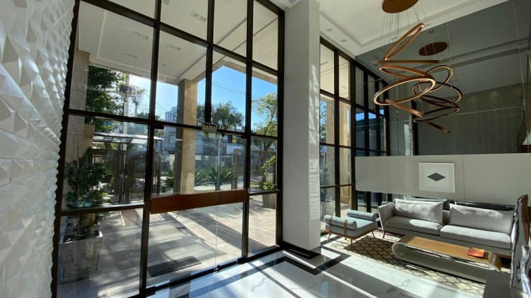 Imagem Apartamento com 2 Quartos à Venda, 70 m² em Petrópolis - Porto Alegre