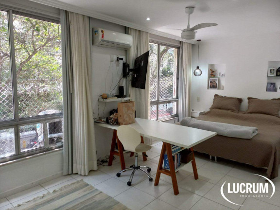 Imagem Apartamento com 3 Quartos à Venda, 250 m² em Copacabana - Rio De Janeiro