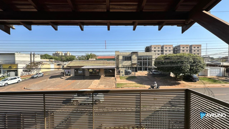 Imagem Sobrado com 3 Quartos à Venda, 220 m² em Tiradentes - Campo Grande Imagem Sobrado com 3 Quartos à Venda, 220 m² em Tiradentes - Campo Grande