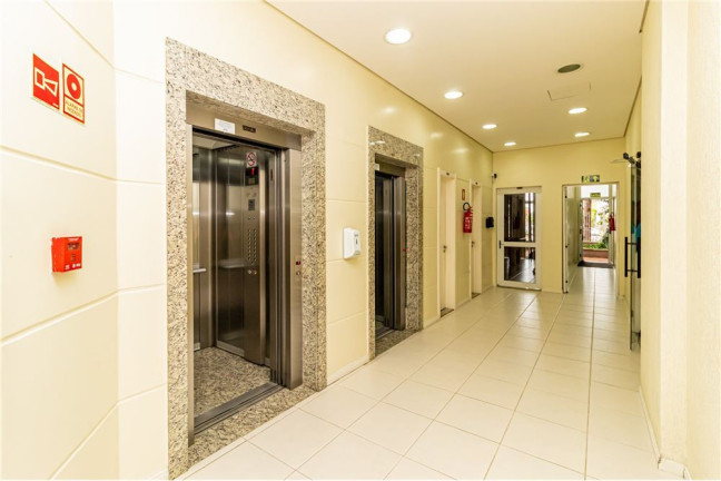 Imagem Apartamento com 2 Quartos à Venda, 60 m² em Cristo Redentor - Porto Alegre Imagem Apartamento com 2 Quartos à Venda, 60 m² em Cristo Redentor - Porto Alegre