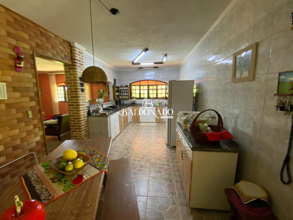 Imagem Imóvel com 3 Quartos à Venda, 3.820 m² em Centro - Extrema Imagem Imóvel com 3 Quartos à Venda, 3.820 m² em Centro - Extrema