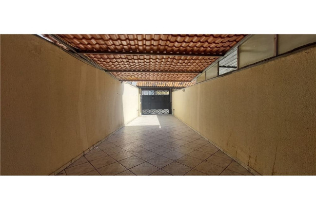 Imagem Casa com 3 Quartos à Venda,  em Vila Carmosina - São Paulo
