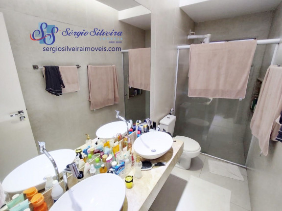 Imagem Casa com 3 Quartos à Venda, 330 m² em Sapiranga - Fortaleza