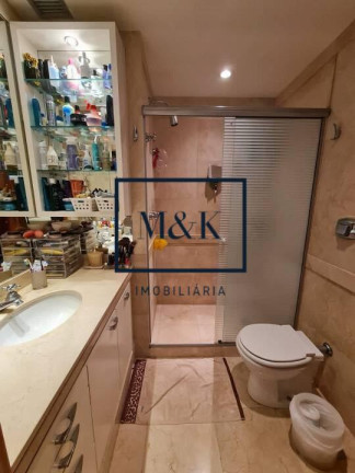 Imagem Apartamento com 4 Quartos à Venda, 168 m² em Barra Da Tijuca - Rio De Janeiro