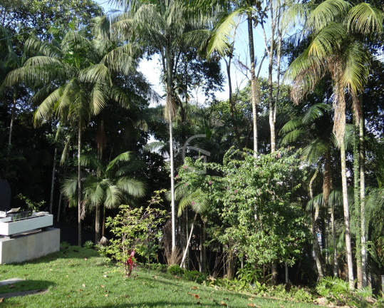 Imagem Casa com 4 Quartos à Venda, 500 m² em Glória - Joinville Imagem Casa com 4 Quartos à Venda, 500 m² em Glória - Joinville