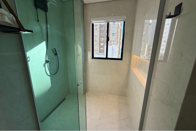 Imagem Imóvel com 3 Quartos à Venda, 157 m² em Centro - Balneário Camboriú Imagem Imóvel com 3 Quartos à Venda, 157 m² em Centro - Balneário Camboriú