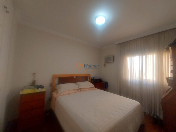 Imagem Imóvel com 3 Quartos à Venda, 208 m² em Cambuí - Campinas
