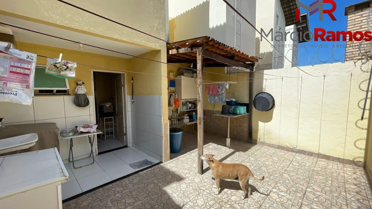 Imagem Casa com 3 Quartos à Venda, 103 m² em Lagoa Redonda - Fortaleza Imagem Casa com 3 Quartos à Venda, 103 m² em Lagoa Redonda - Fortaleza