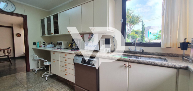 Imagem Casa com 4 Quartos à Venda, 420 m² em Alphaville - Santana De Parnaíba Imagem Casa com 4 Quartos à Venda, 420 m² em Alphaville - Santana De Parnaíba