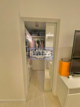 Imagem Apartamento com 4 Quartos à Venda ou Locação, 240 m² em Copacabana - Rio De Janeiro Imagem Apartamento com 4 Quartos à Venda ou Locação, 240 m² em Copacabana - Rio De Janeiro