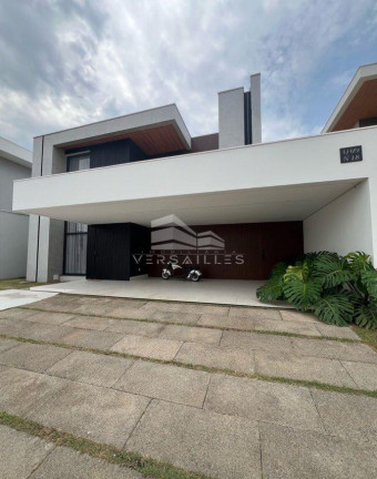 Casa com 4 Quartos à Venda, 353 m² em Aponia - Porto Velho