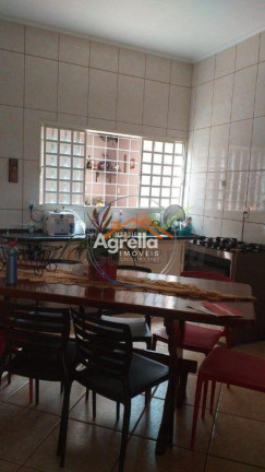 Imagem Casa com 3 Quartos à Venda, 130 m² em Jardim América - Mogi Guaçu Imagem Casa com 3 Quartos à Venda, 130 m² em Jardim América - Mogi Guaçu