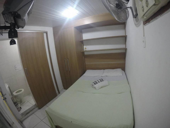 Imagem Casa com 10 Quartos para Alugar, 300 m² em Copacabana - Rio De Janeiro